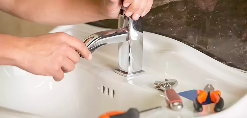 Bathtub Faucet Replacement in Rockwall